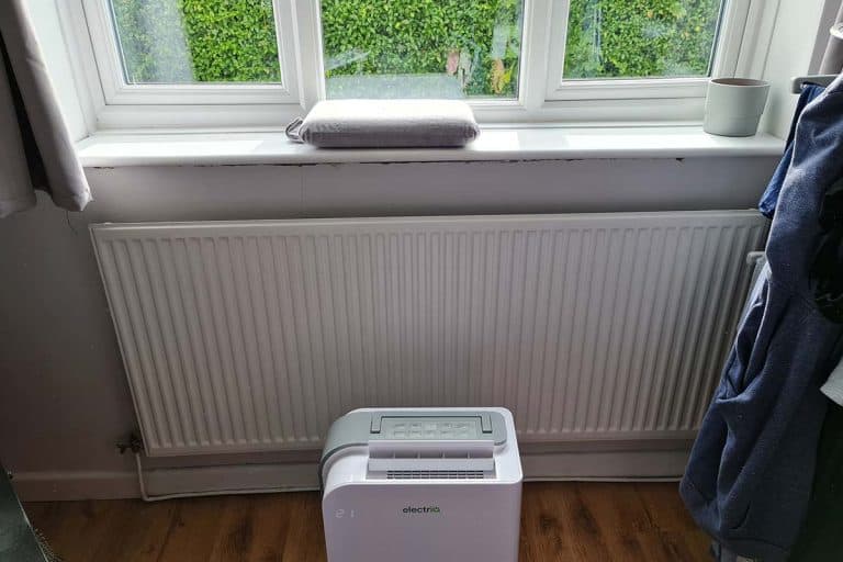 What Should I Set My Dehumidifier At? The Humidistat